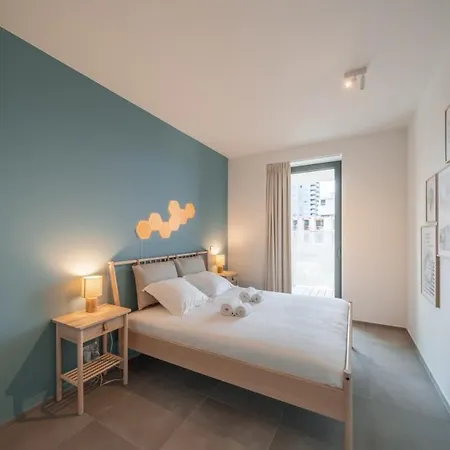 Apartment Huswell - Modern New With Pool Access And Parking