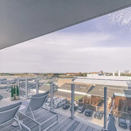 Casiola - Modern New With Pool Access And Parking * Oostende