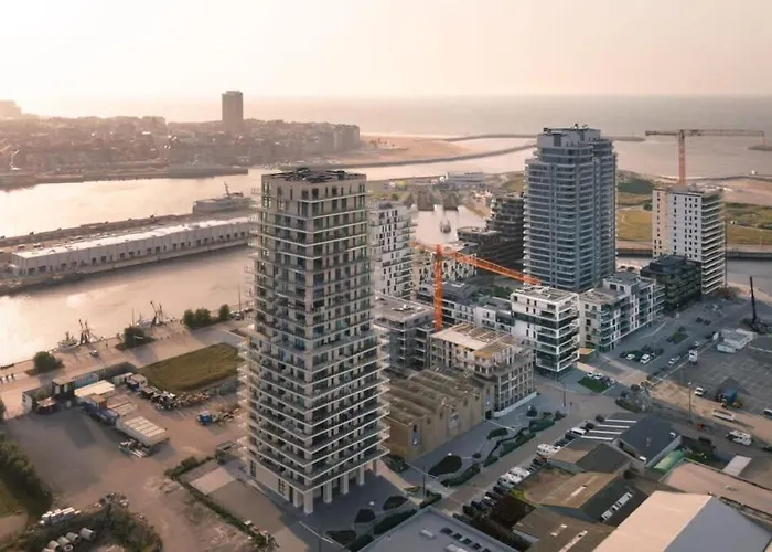 Casiola - Modern New With Pool Access And Parking * Ostende