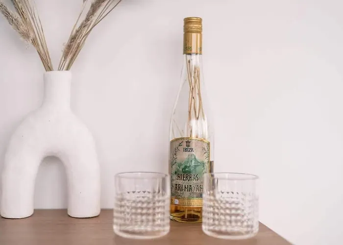 Appartement Casiola - Modern New With Pool Access And Parking