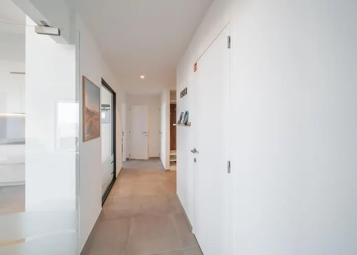 Casiola - Modern New With Pool Access And Parking Apartment Ostende