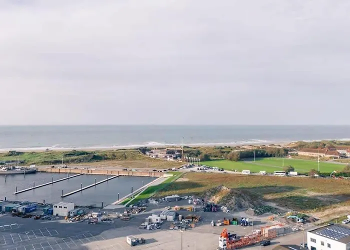 Casiola - Modern New With Pool Access And Parking Ostende