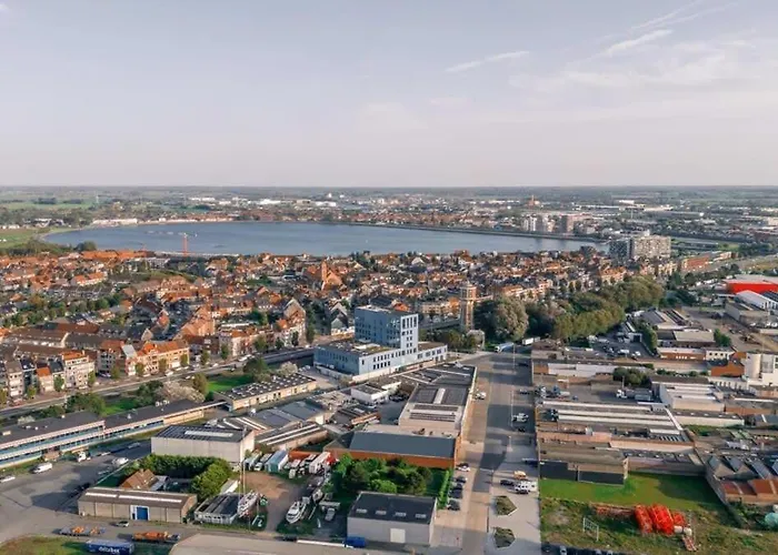 Casiola - Modern New With Pool Access And Parking Appartement Ostende